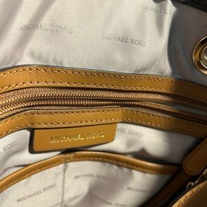 Michael Kors Tote